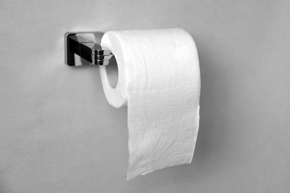 Höhe Toilettenpapierhalter